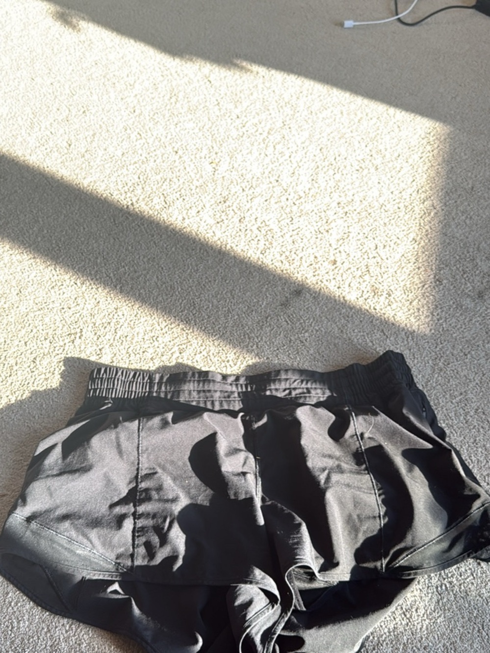 Lululemon Hotty Hot high rise lined short 2.5”